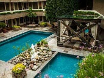 Hotel Nueva Estancia