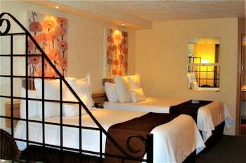 Hotel Nueva Estancia