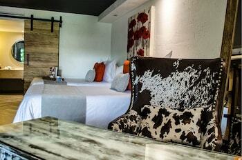 Hotel Nueva Estancia