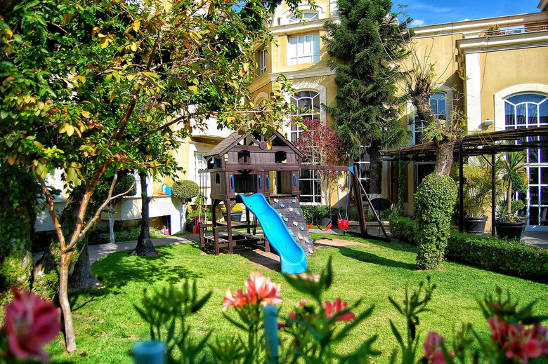 Plaza Camelinas Hotel