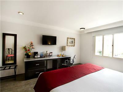 Plaza Camelinas Hotel