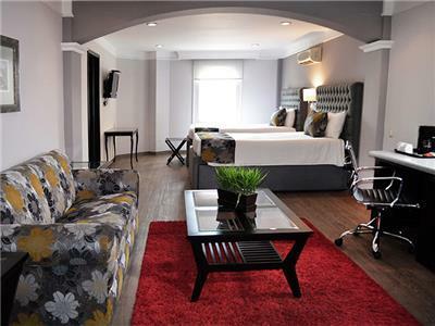 Plaza Camelinas Hotel
