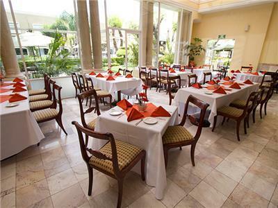 Plaza Camelinas Hotel