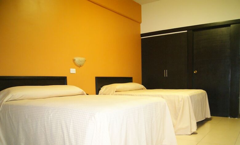 Hotel Miraflores