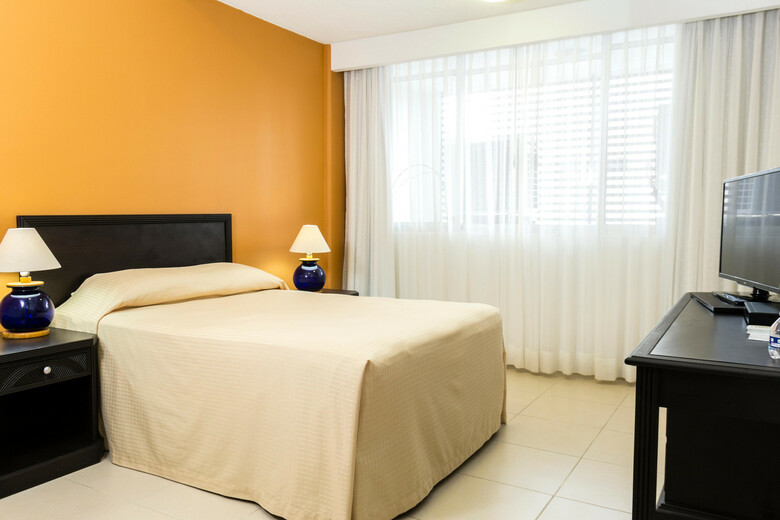 Hotel Miraflores