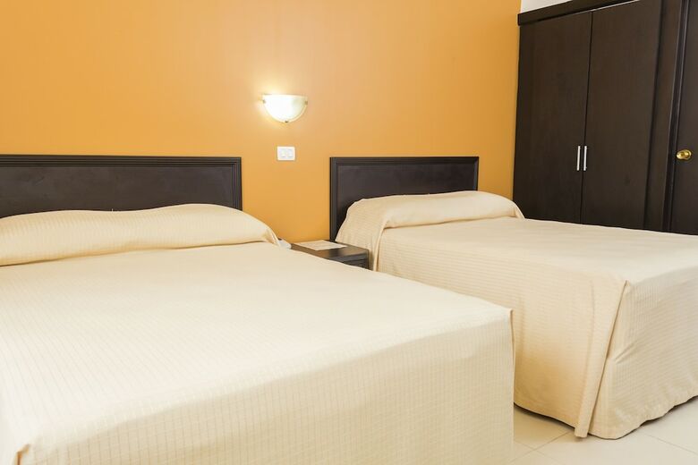 Hotel Miraflores