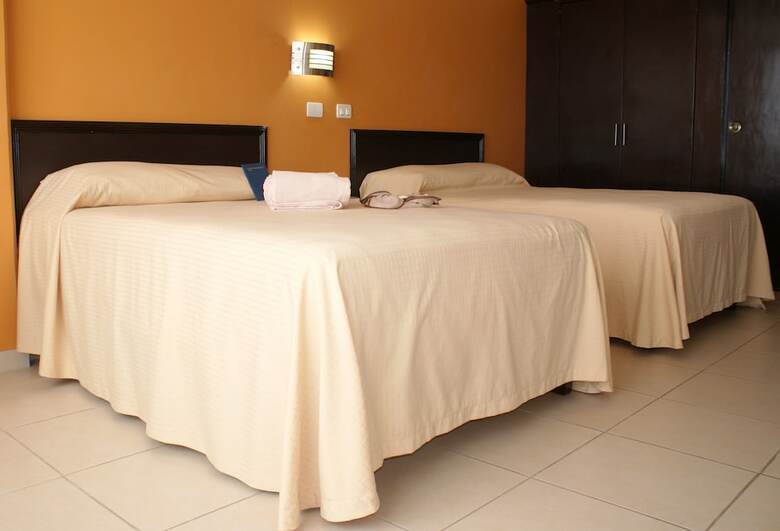 Hotel Miraflores
