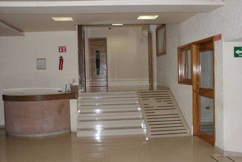 Hotel Miraflores