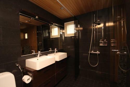 Gella Serviced Apartments