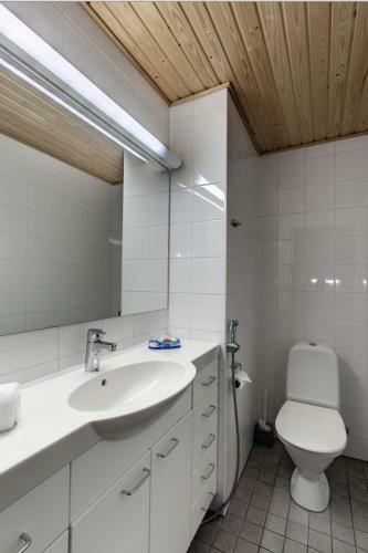 Gella Serviced Apartments