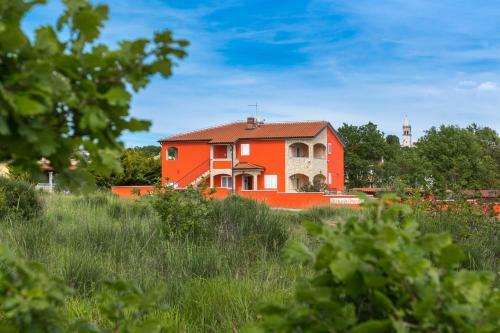 Apartments Villa Orange