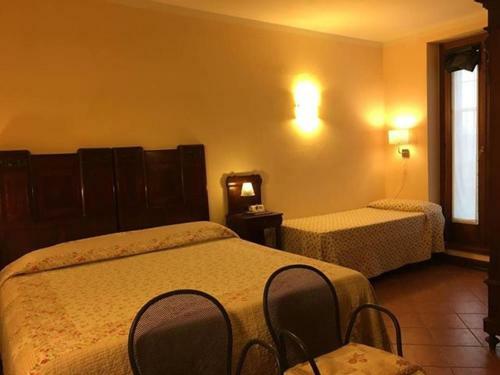 Hostal Locanda Del Carrobbio