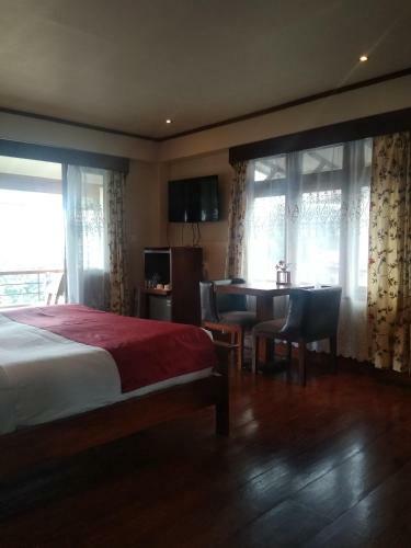 Cafe Shillong Bed & Breakfast