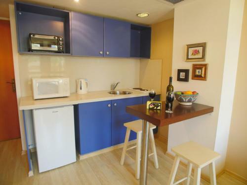 Apartamento Andromeda Hill Holiday Suites