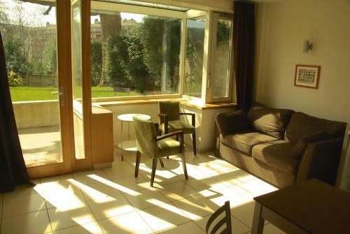Hostal Villa Roassieux