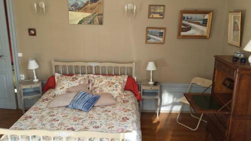 Hostal Villa Roassieux
