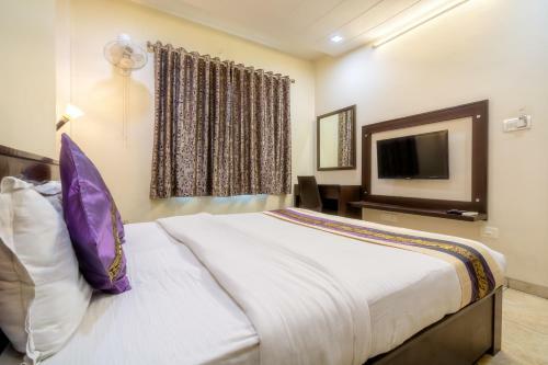 Hotel Sunday Inn