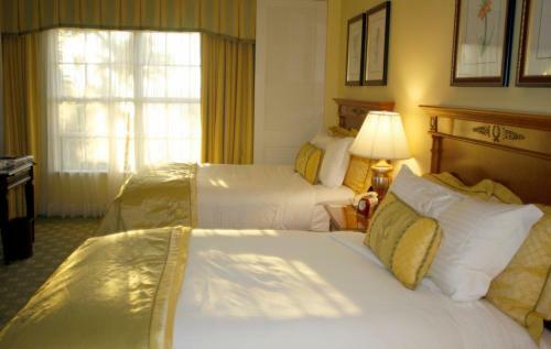 Hotel Corbett Court