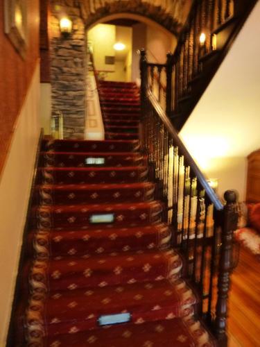 Hotel Corbett Court