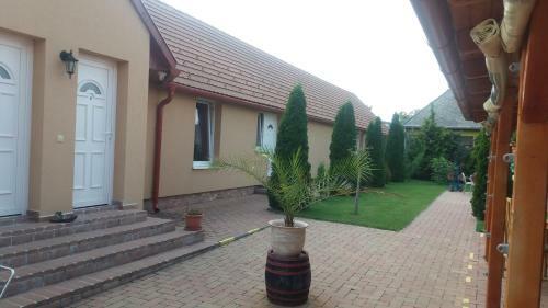 Hostal Z Fogad�