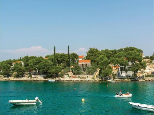 Holiday Home Milna Uvala Makarac