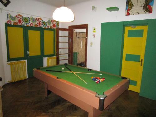 The Cozyness Downtown Hostel