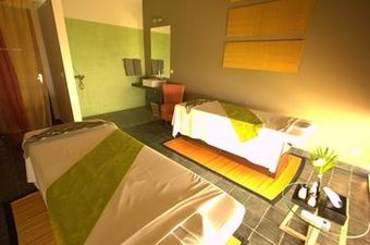 Hotel The Plantation Urban Resort And Spa