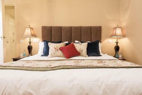 Agroturismo Hever Castle Luxury Bed And Breakfast