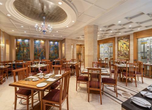 Hotel Ritz Inn