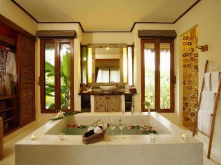 Hotel Bangsak Village