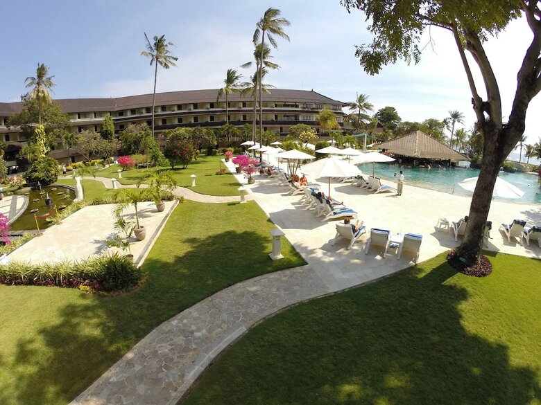 Hotel Discovery Kartika Plaza