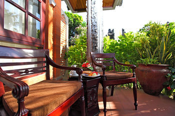 Hotel Adi Dharma Cottages