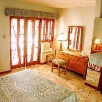 Hotel Toby's Resort
