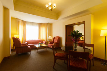 Pearl International Hotel