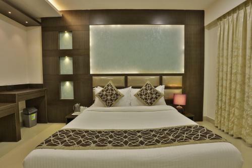Hotel Greens Gate Chennai
