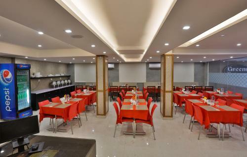 Hotel Greens Gate Chennai