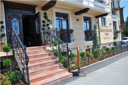Hostal Pensiunea Nora