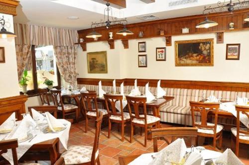 Hostal Pensiunea Nora