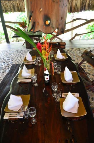 Playa La Roca Ecohotel