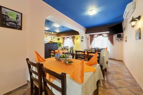 Hotel Mon Plaisir