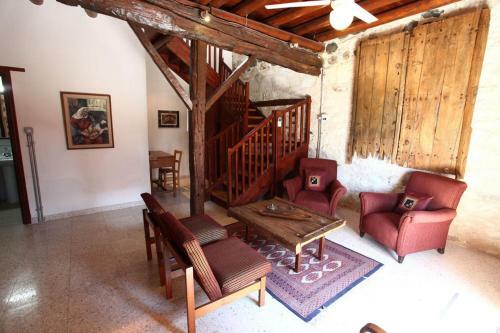 Dorina Cottage