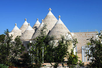 Bed & Breakfast Leonardo Trulli Resort