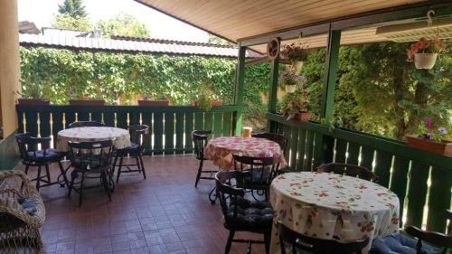 Hostal Pensiunea Doria
