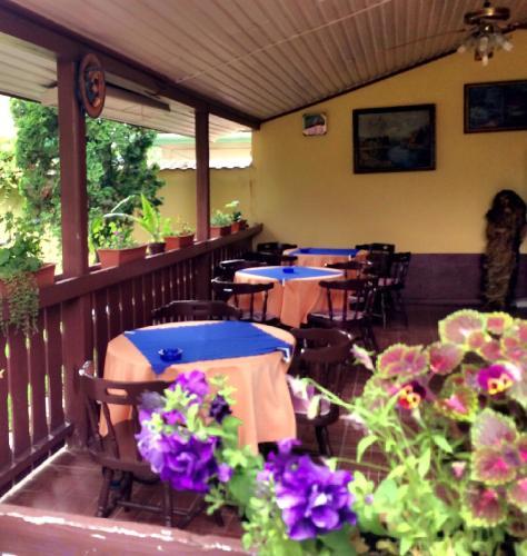 Hostal Pensiunea Doria