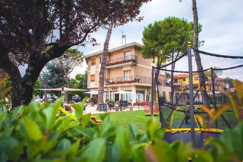 Hotel Ausonia
