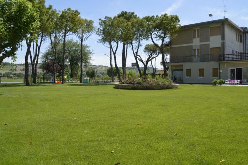 Hotel Ausonia