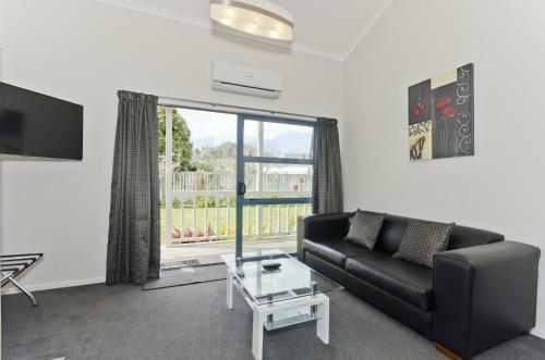 Matakana Motel