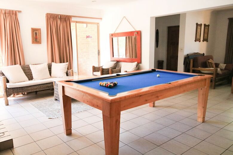 Hostal Sunset Residence