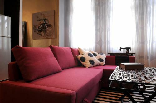 Eclectic Aparthotel