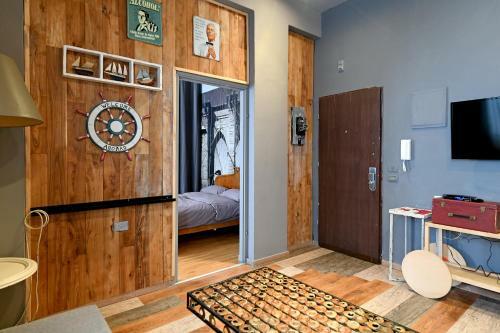 Eclectic Aparthotel